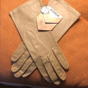 Aris Tan Leather Gloves